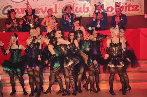 die Molbitzer Showtanzgruppe in Moulin Rouge